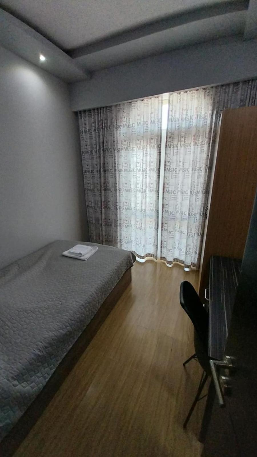 Apartment On Rustaveli Batumi Bagian luar foto
